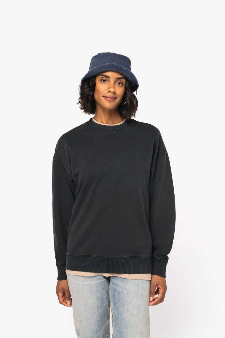 NS447 UNISEX WASHED EFFECT OVERSIZE ROUND NECK SWEATSHIRT - Obrázek 8